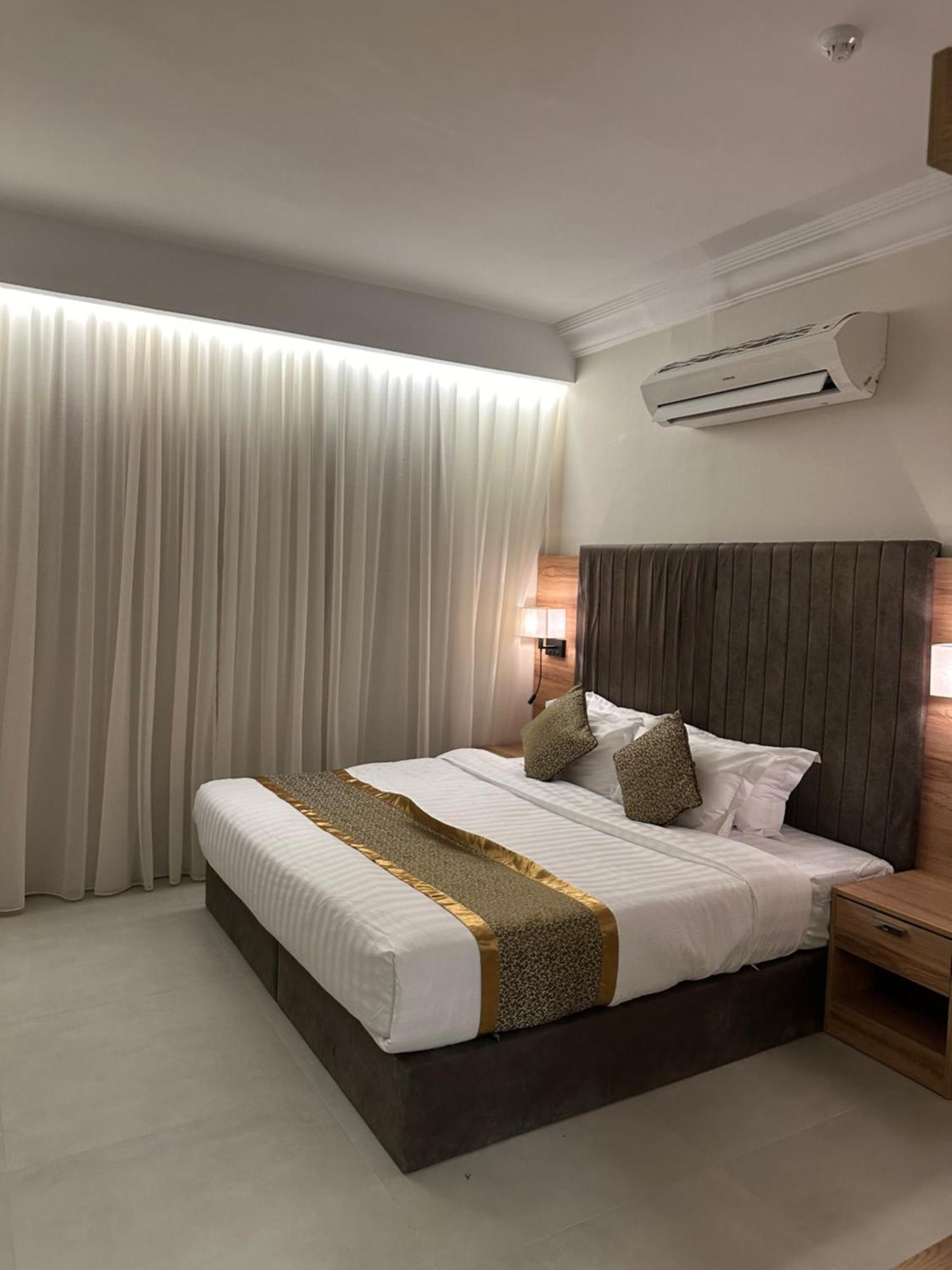 Lavent Park Hotel Suites Dzsidda Kültér fotó